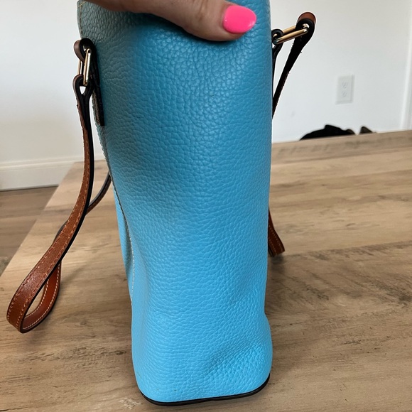 Dooney & Bourke Turquoise Tote bag with Brown Straps - Picture 6 of 13